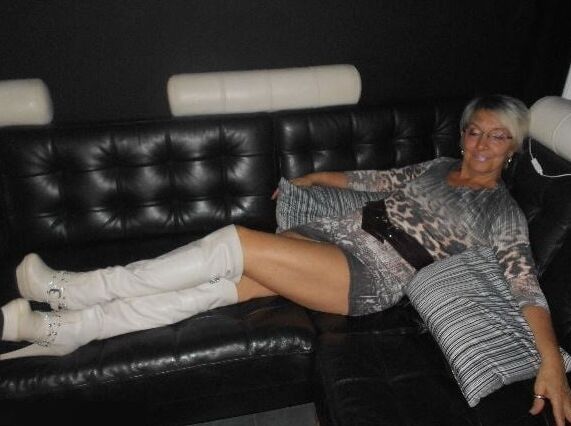 Michele, Belgian mature libertine
