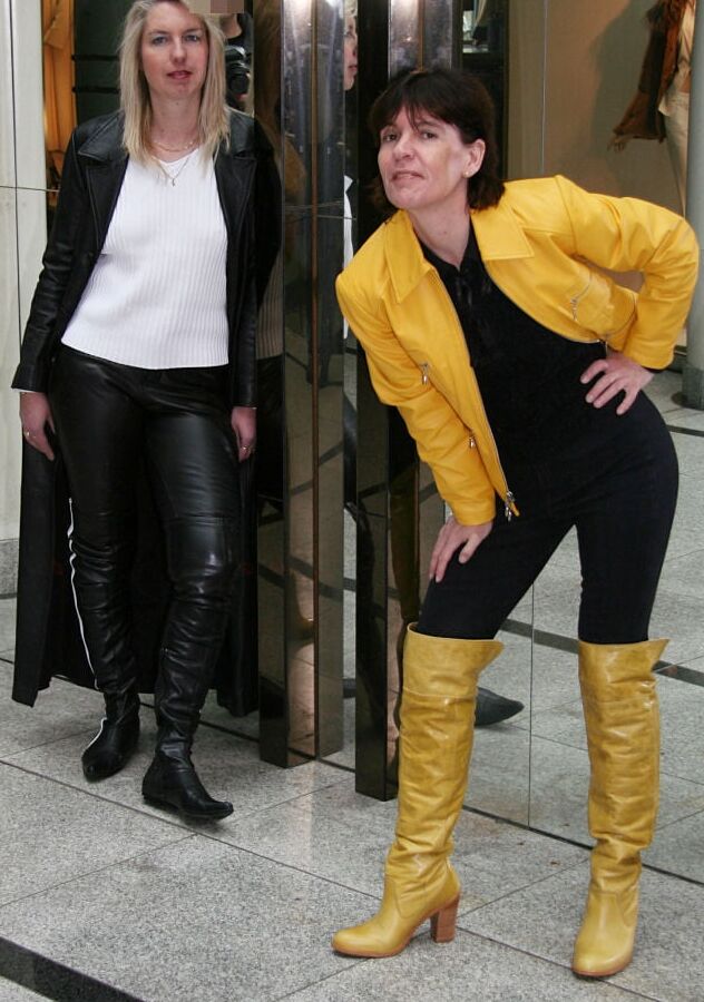 Booted Babes - BBCD