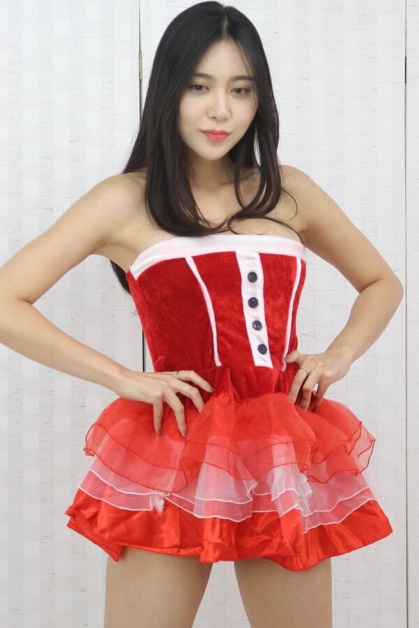 Chinese Amateur Model