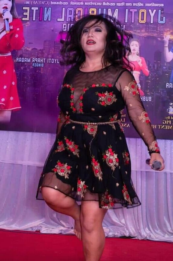 NEPALI HORNY SINGER HOT PIXS