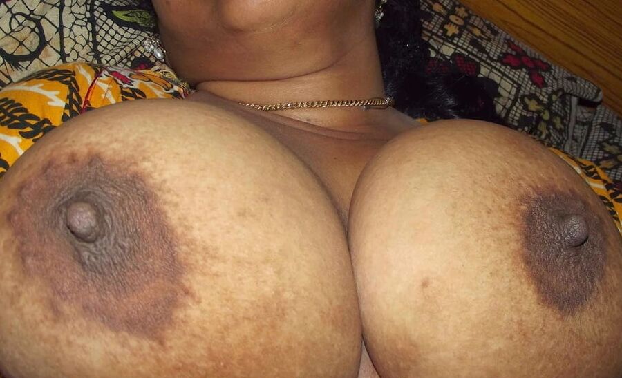 Policz indian housewife milk
