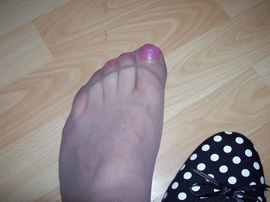 Nylonfeet V
