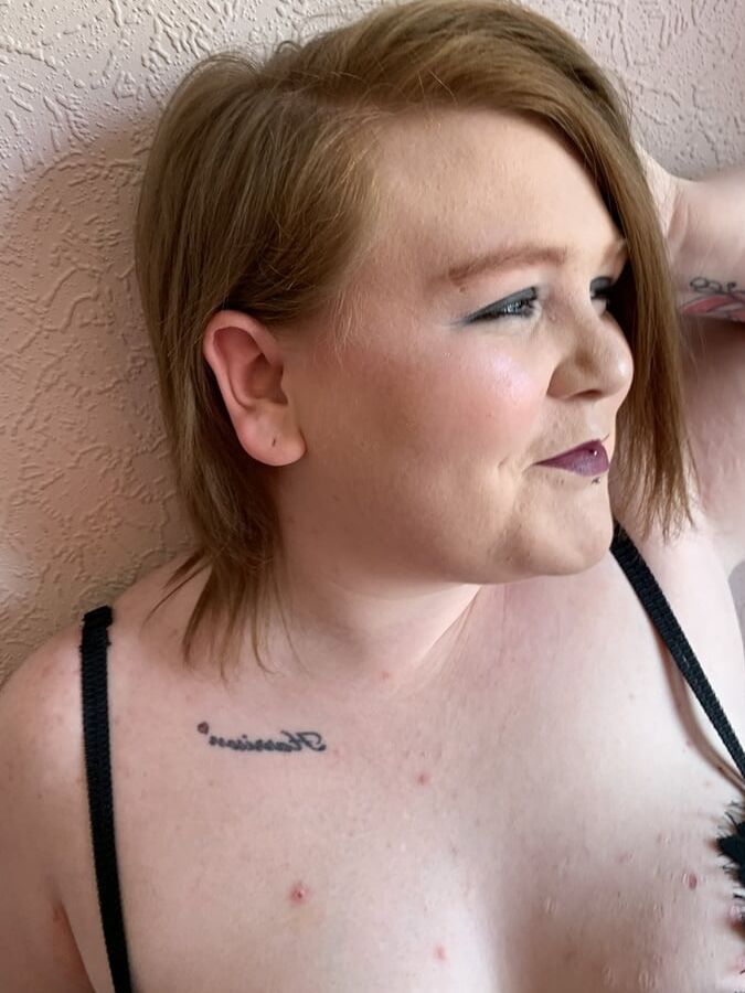 Sexy as fuck Fat Slut
