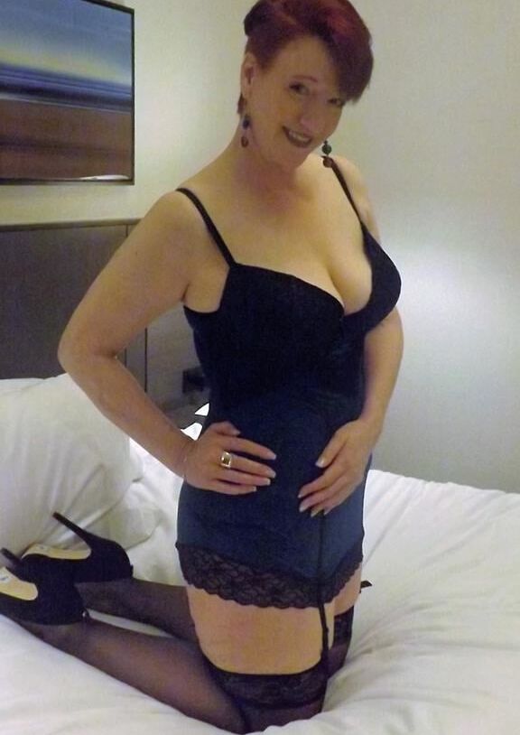 ESCORTS AND STREET HOOKERS