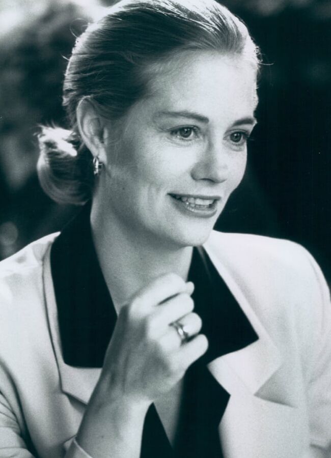 Celebrity Hot - Cybill Shepard