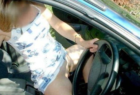 women fuck car shifters