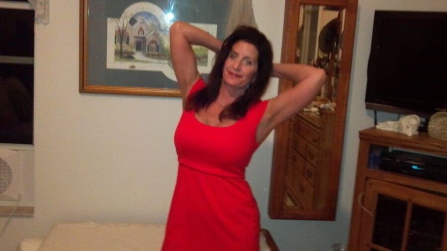 Sexy old mature milf big boobs huge cunt exposed