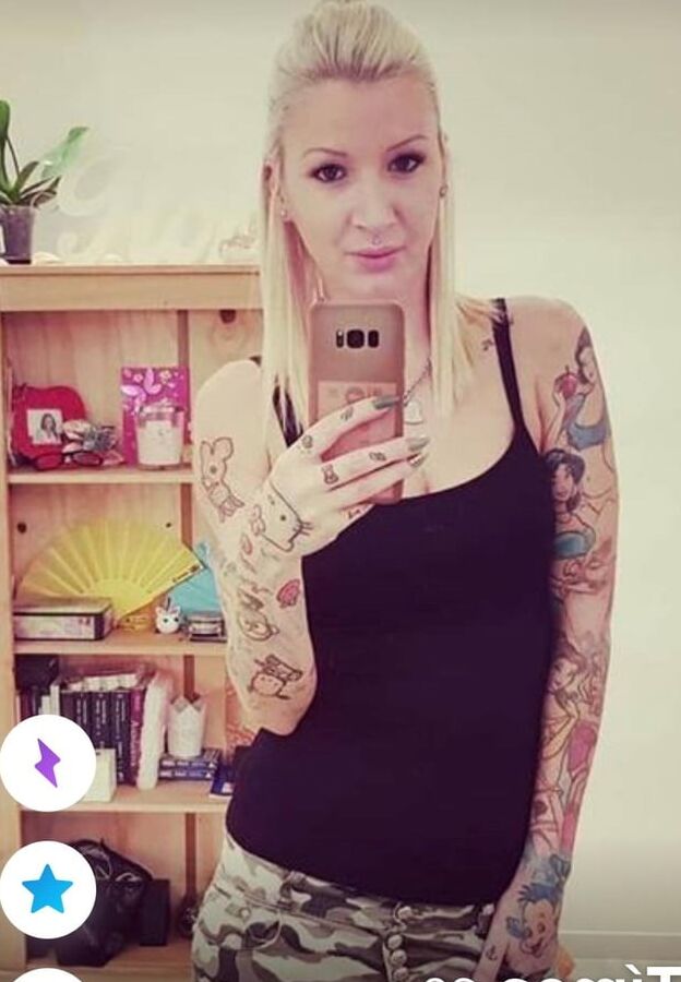 Hungarian TINDER, BADOO GIRLS