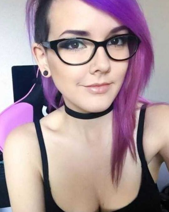 nerdy girls