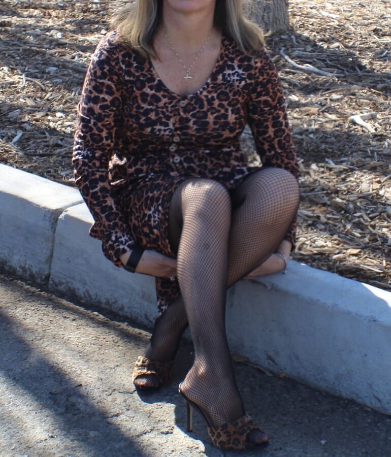 Pantyhose Loving Hotwife
