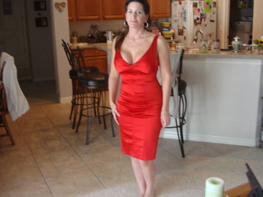 Sexy old mature milf big boobs huge cunt exposed