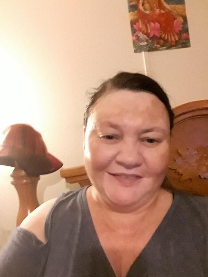 COLD SHOULDER TOPS ON MATURE WOMEN