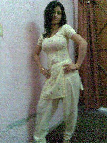 Desi Babes