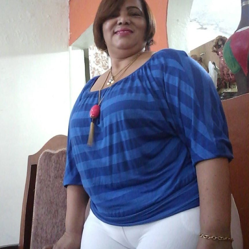 Mature thick thighed woman