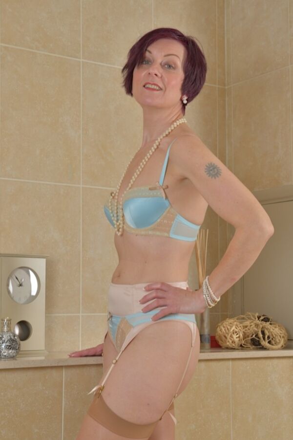 Anja bathroom