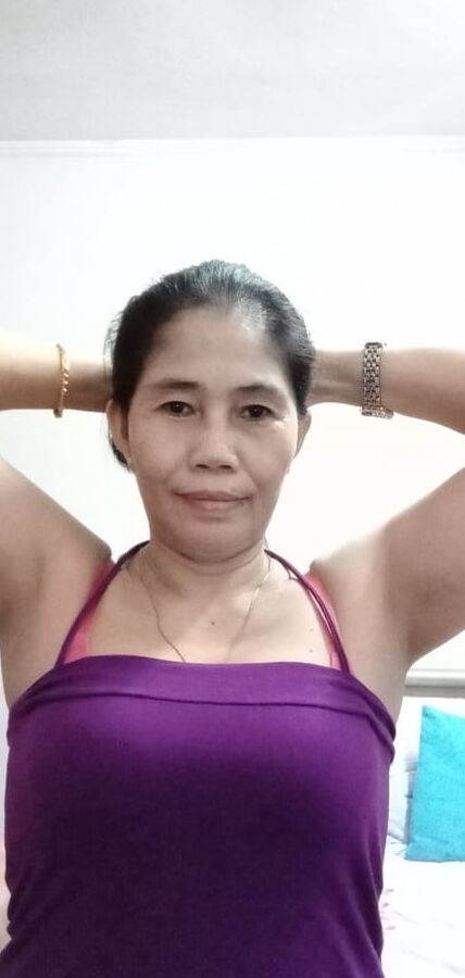 Asian Lady sexy Armpits