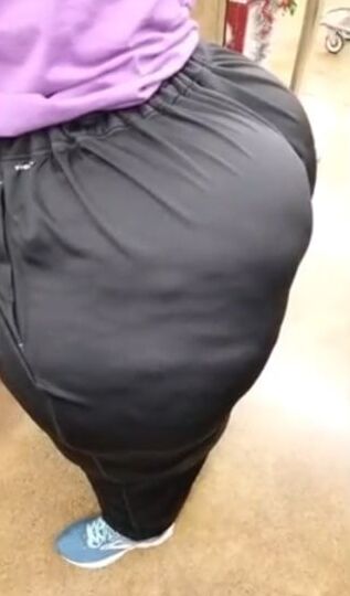 Mega Booty Gilfs