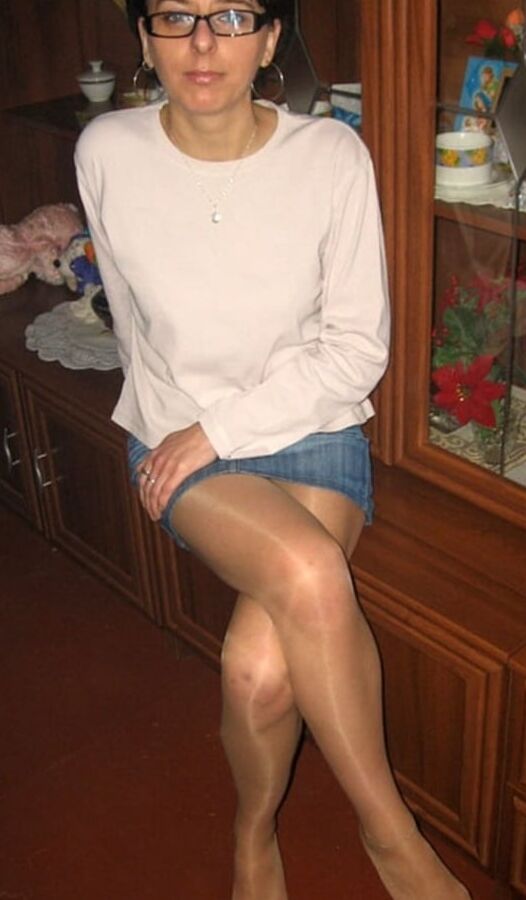 Real GILFs in Pantyhose