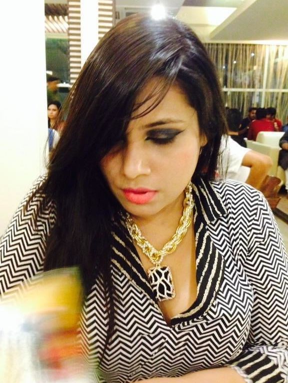 Desi Hot model pic
