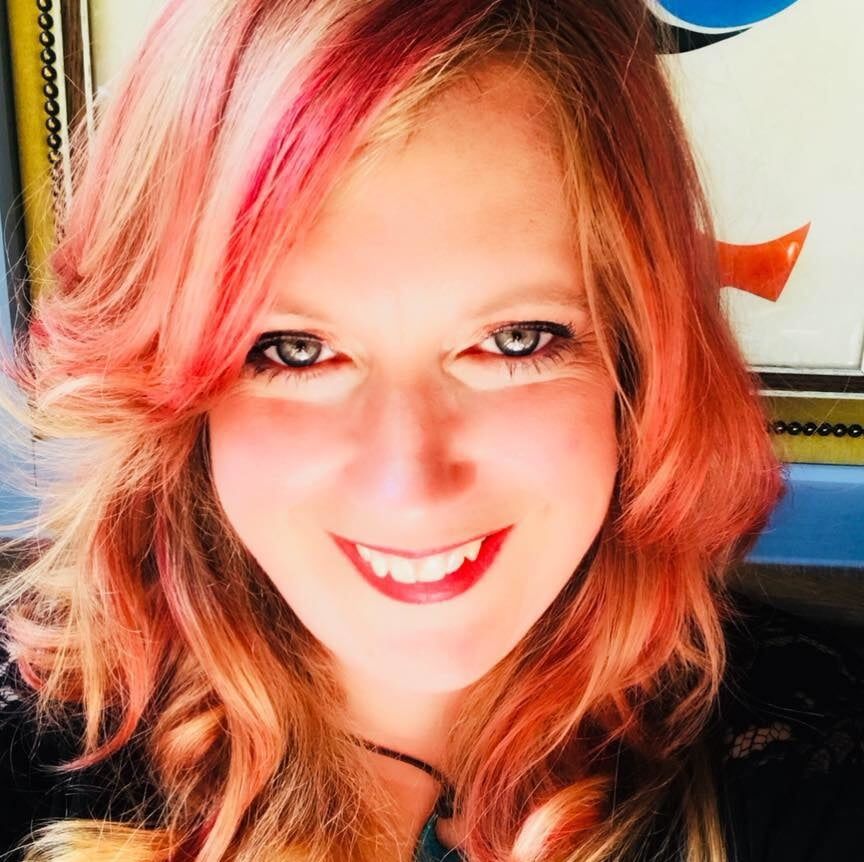 Rhianon Hitchcock