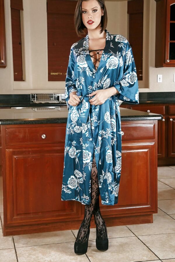 exposed beautiful wife