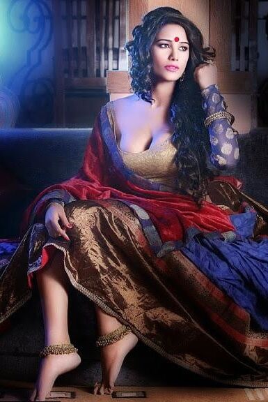 POONAM PANDEY