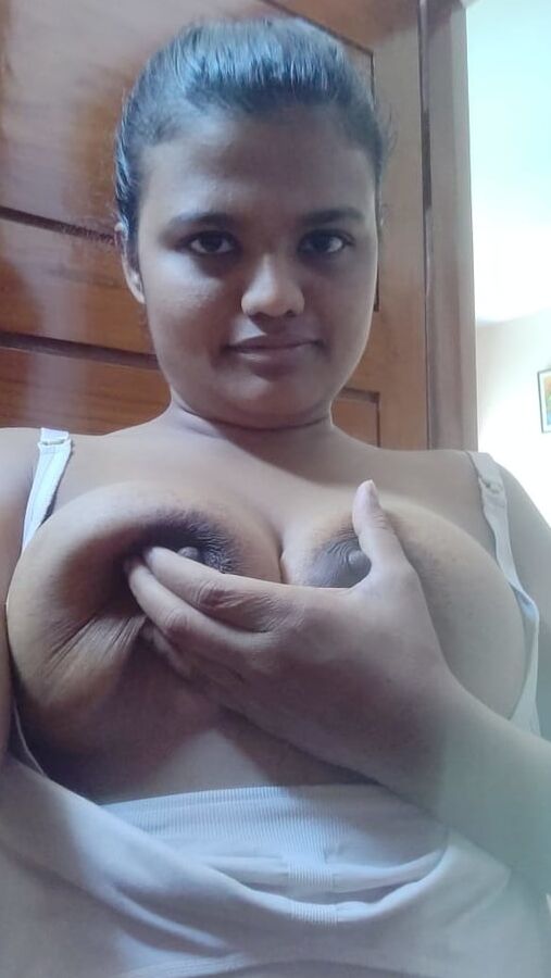 Wifey&;s Tits Out