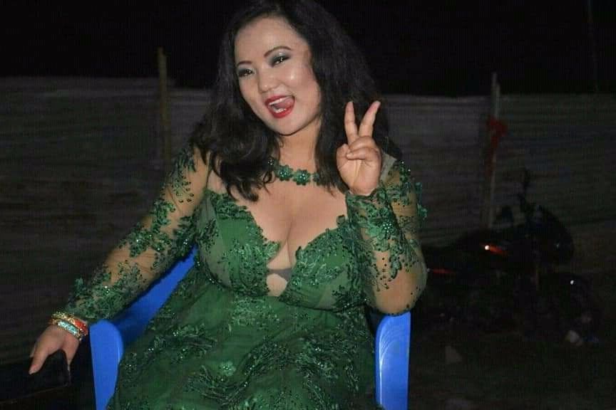 NEPALI HORNY SINGER HOT PIXS