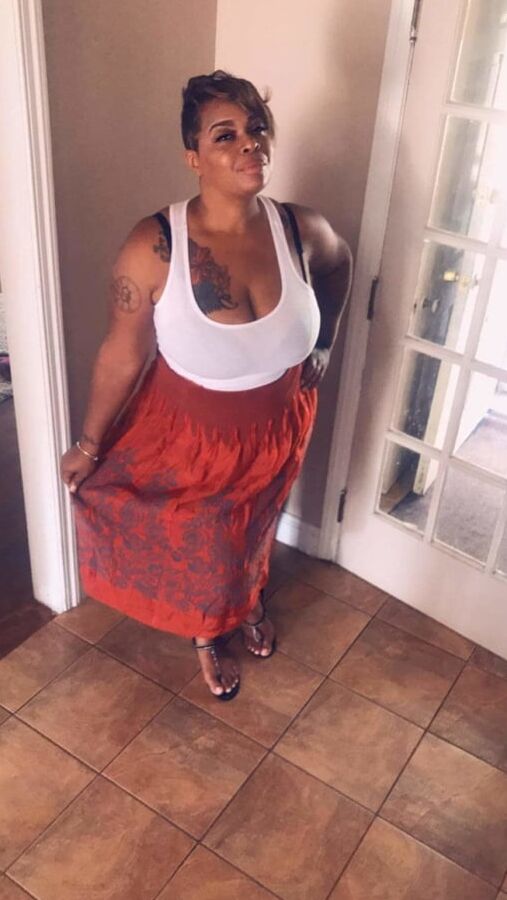 Huge Boob Amateurs