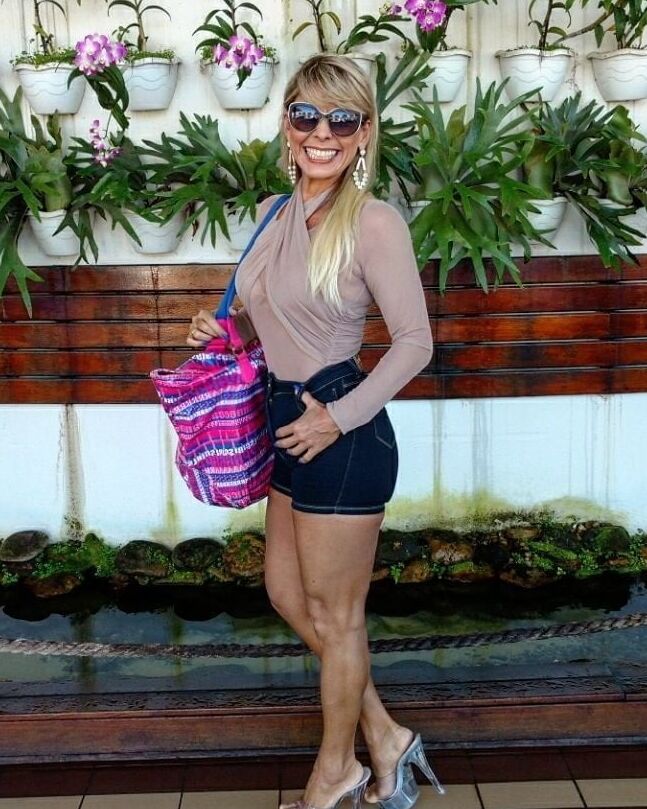 mature no nude