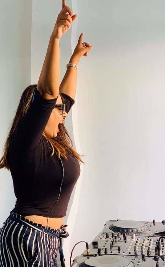 Desi Hot model pic