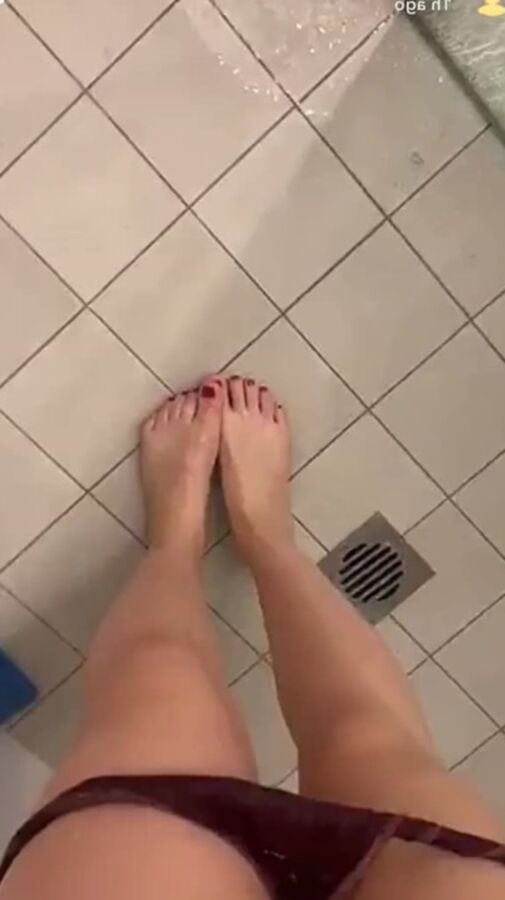 sexy feet