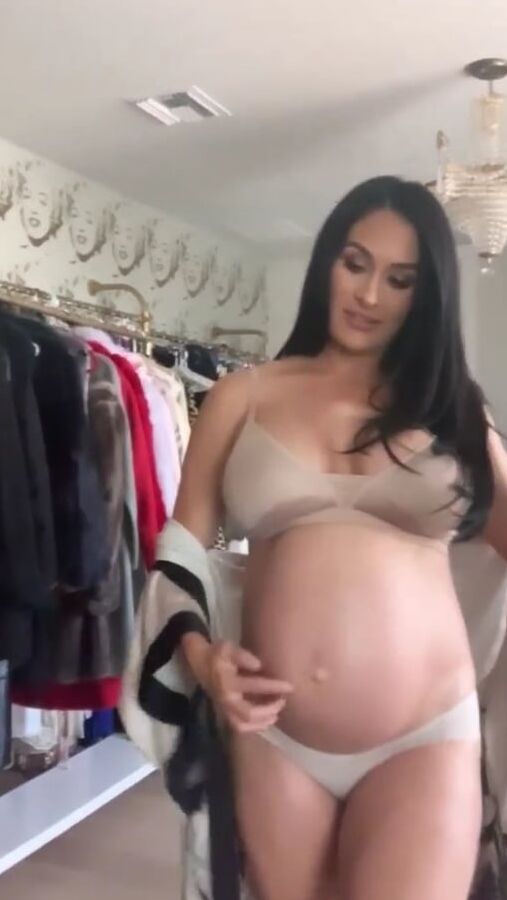 Nikki Bella