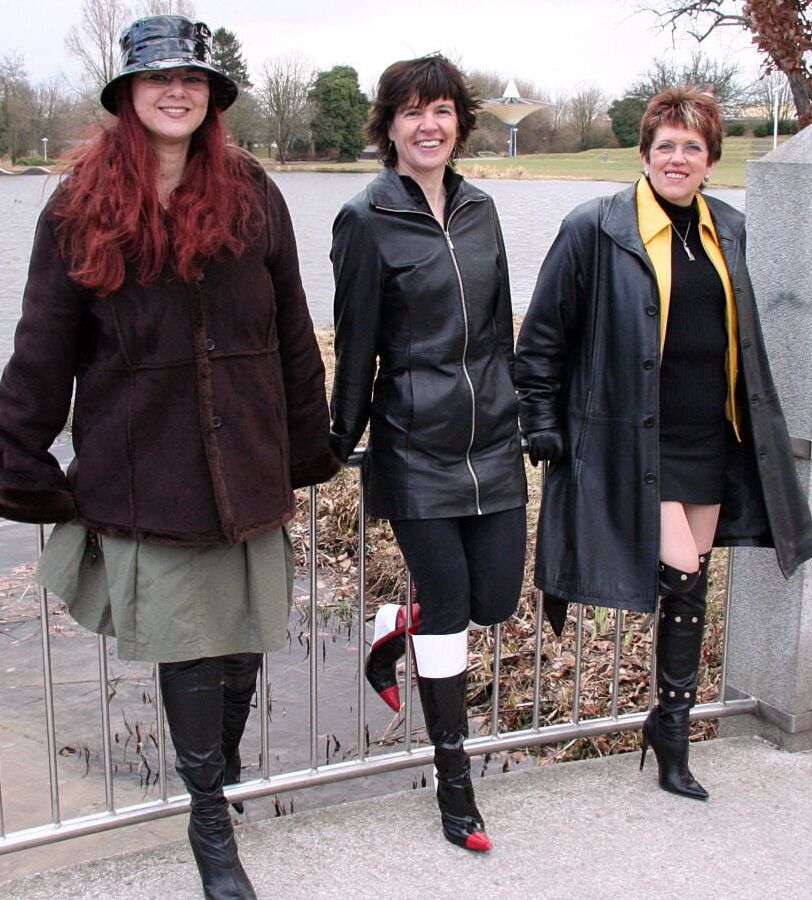 Booted Babes - BBCD