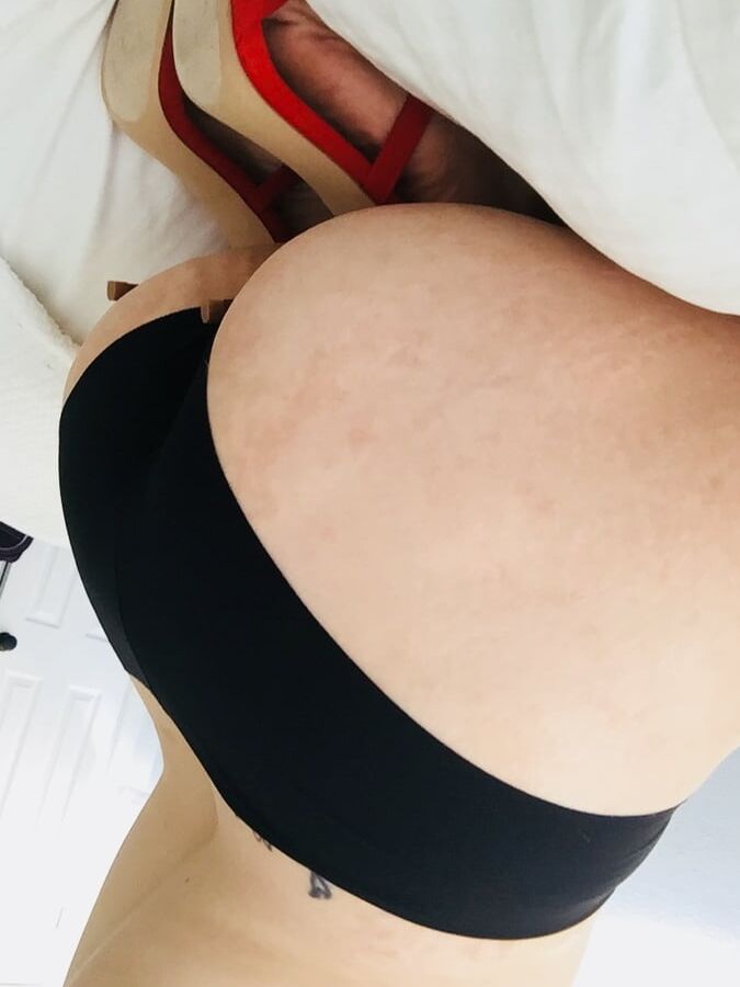 Hot wife