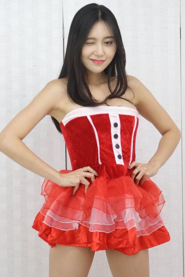 Chinese Amateur Model