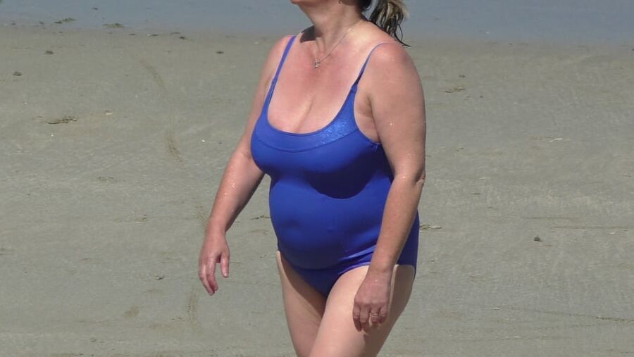 busty mature