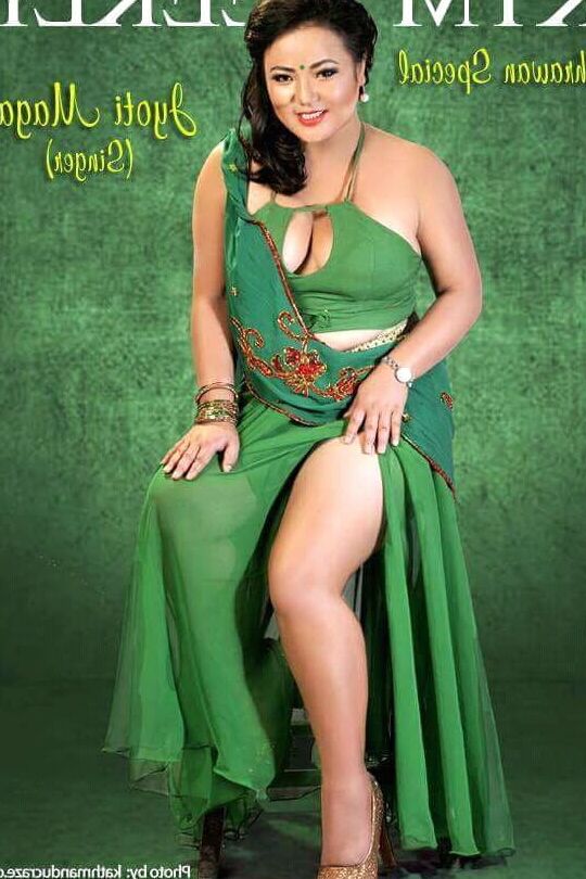 NEPALI HORNY SINGER HOT PIXS
