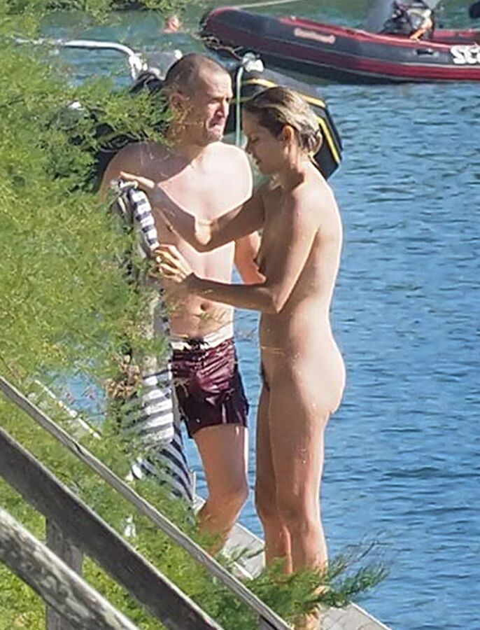 Marion Cotillard Nudist CMNF