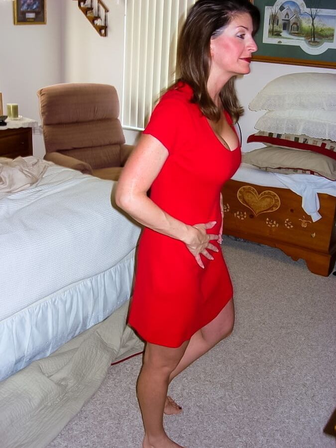 Sexy old mature milf big boobs huge cunt exposed
