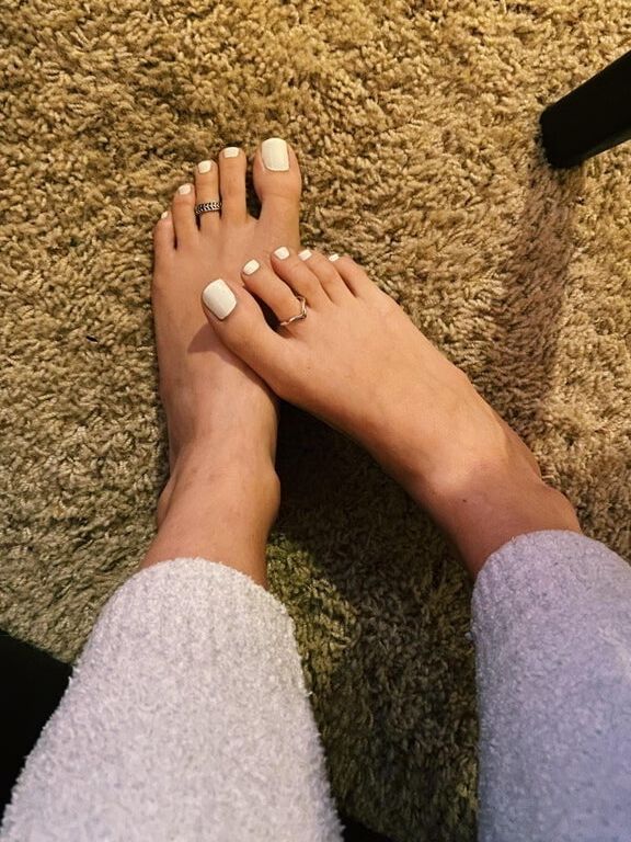 sexy feet