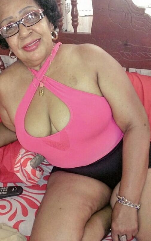 Clothed Granny - Big Boobs