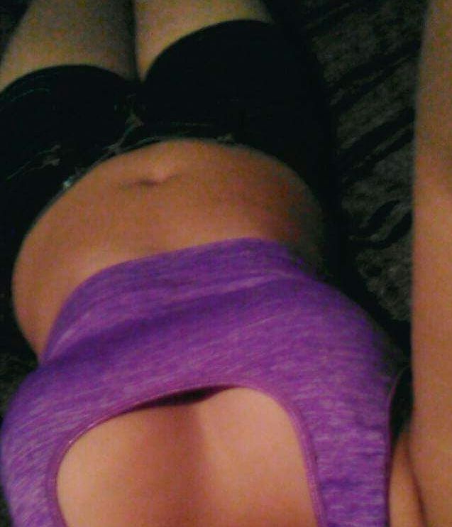 Joven tetona