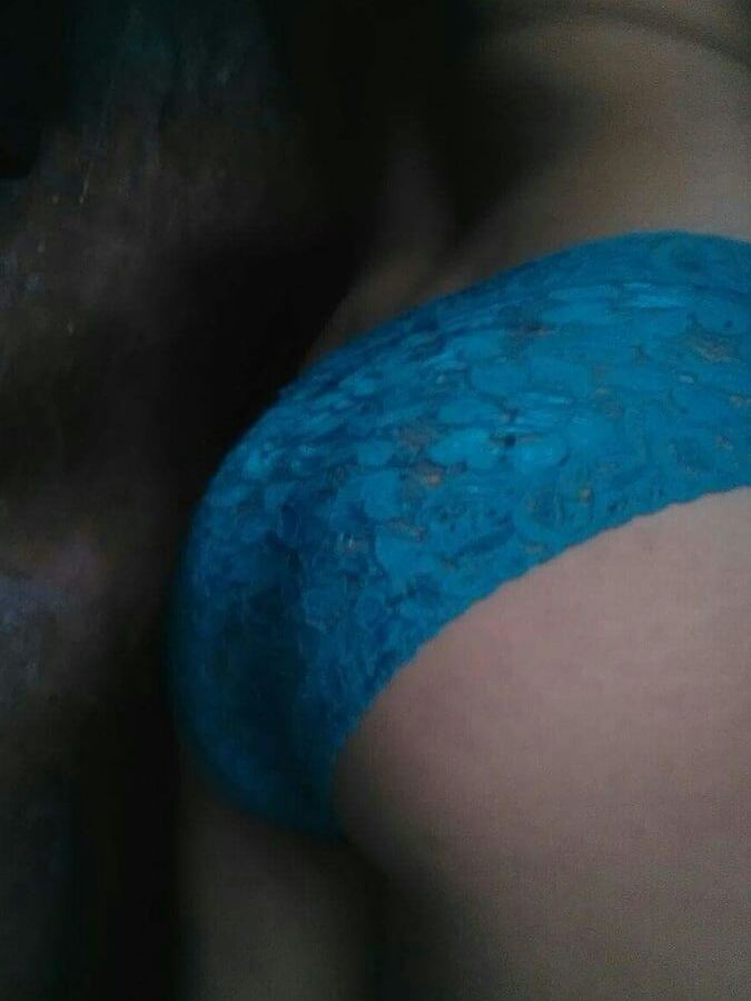 Joven tetona