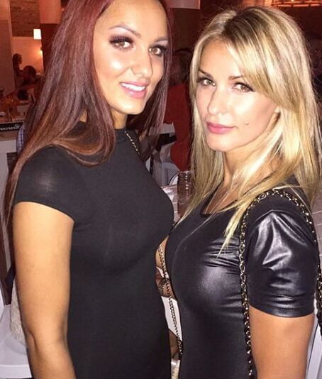 HOT Mom And Two daughters From Chicago