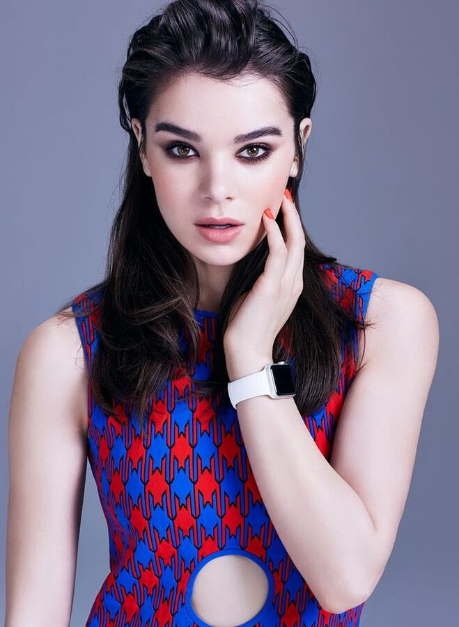Jerk For Hailee Steinfeld