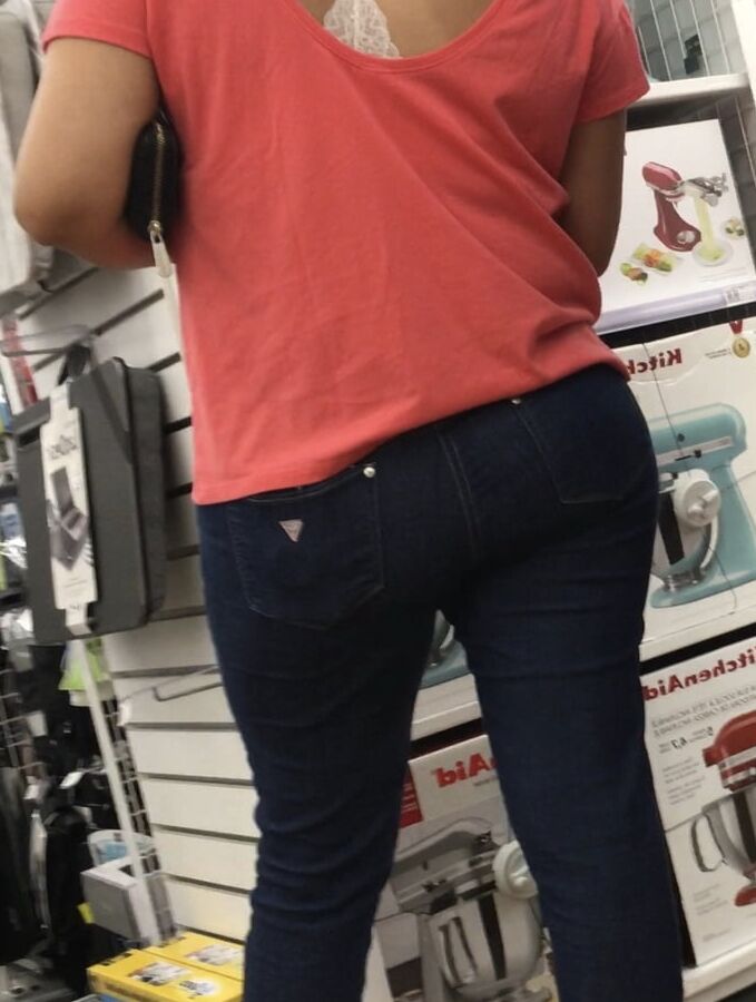 B.B&amp;B jeans ass