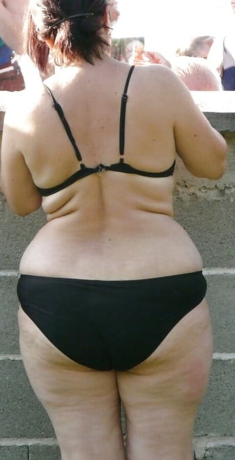 Mature bikini