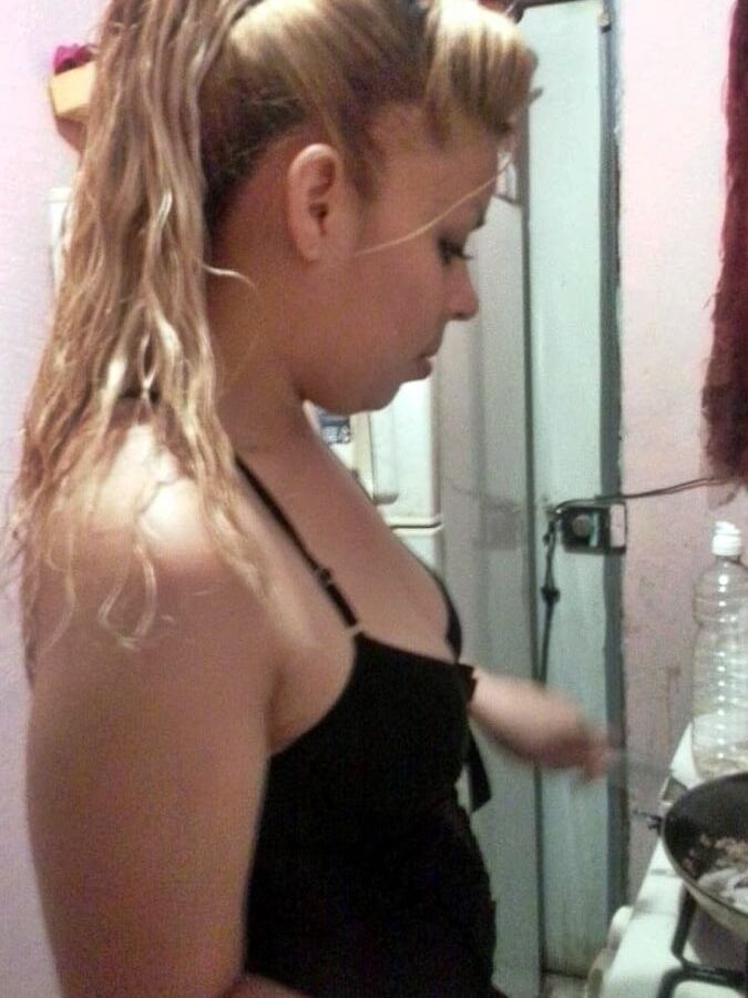 Popular Mexican Internet Slut