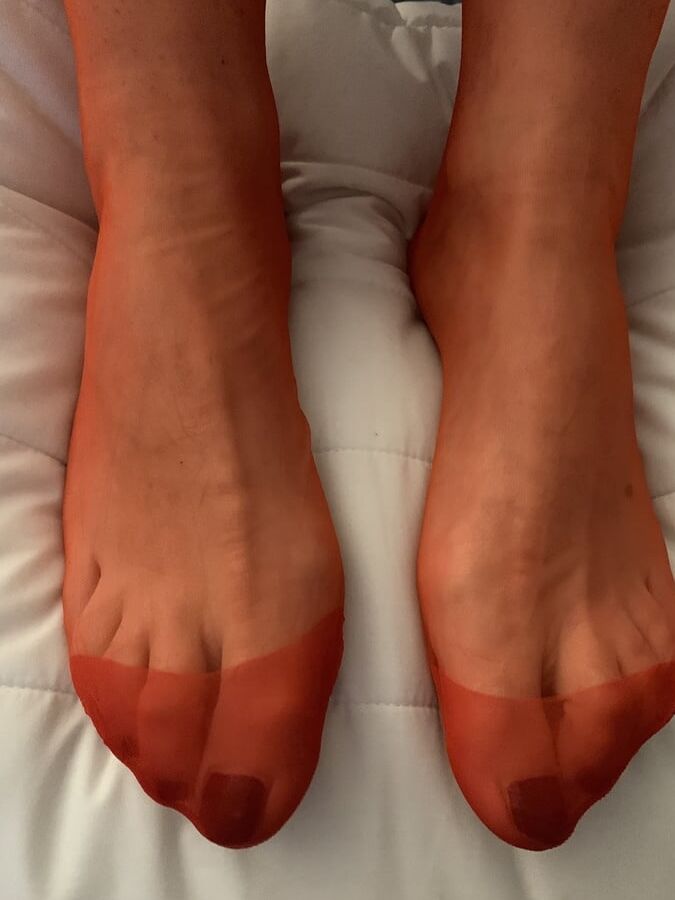 Nylonfeet V